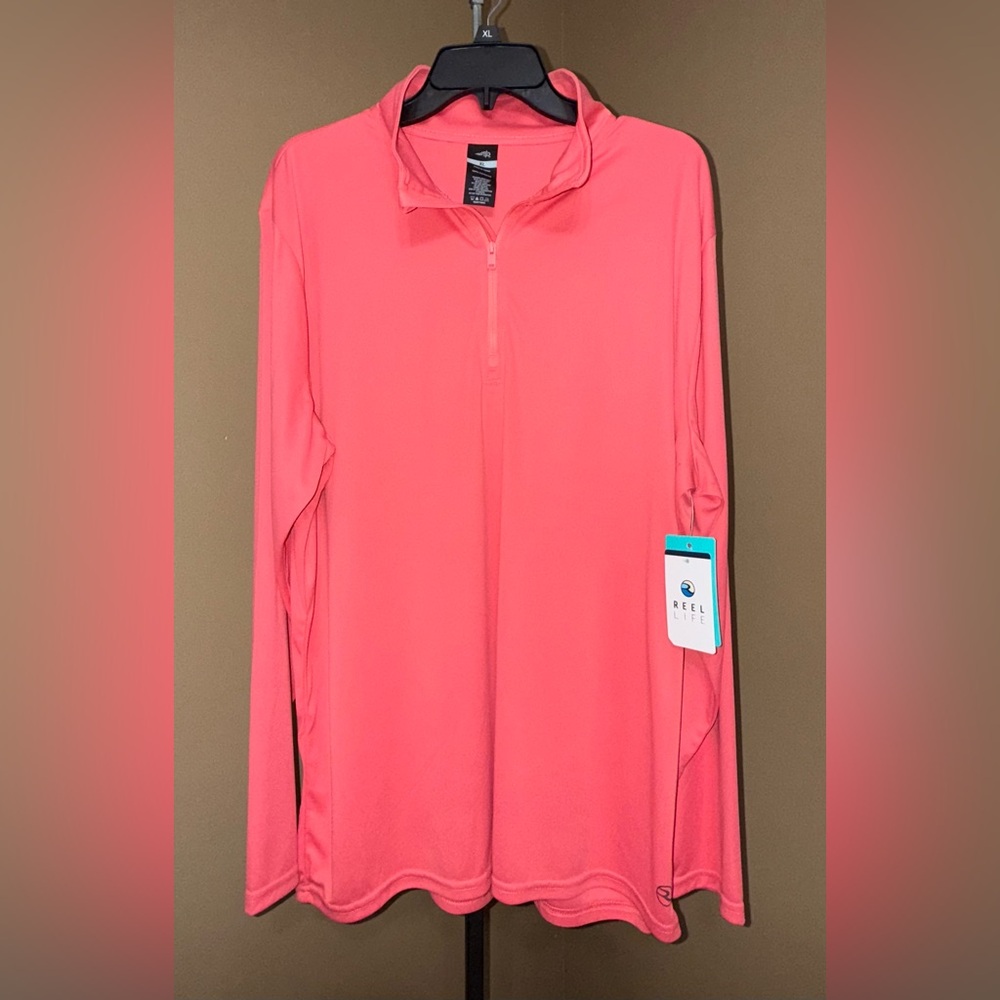 NWT REEL LIFE HYDRO MAX Coral Long Sleeve Quarter-Zip Shirt. Size XL.
